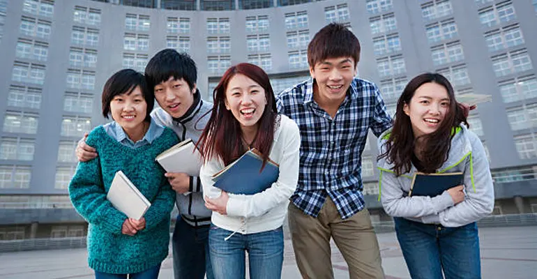 毕业论文答辩难不难？毕业论文辅导让你轻松过关