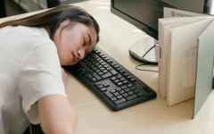 美高被开除怎么办？别慌！这样做保住F1身份不被终止