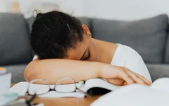 澳洲留学被劝退，无法转学本科不能毕业怎么办？深度指南保住学籍/重启学业