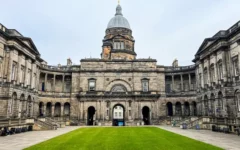 爱丁堡大学课程辅导 | 留学生的高分秘籍，从找到对的辅导开始！