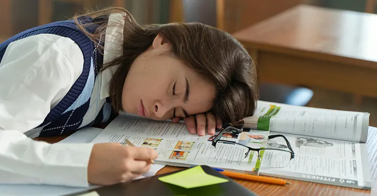 【停学转学深度指南】被美国大学停学还能转学吗？名津申诉教你保身份、不Gap、不被遣返！