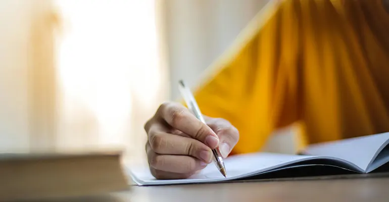 澳洲悉尼大学留学生课程辅导：冲刺高GPA的全方位助力！