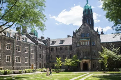 2026美国F1签证办理避坑指南：靠谱机构推荐+全流程解析