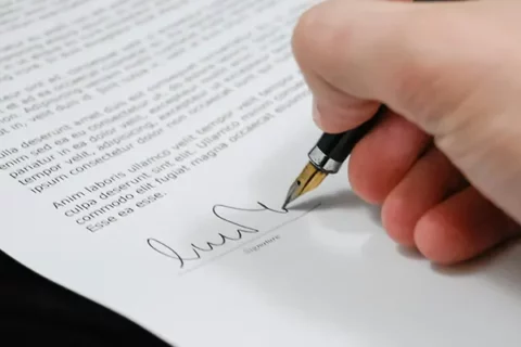 录用后到正式检索（Online）：Proof校对、版权签署与费用结算全流程指南